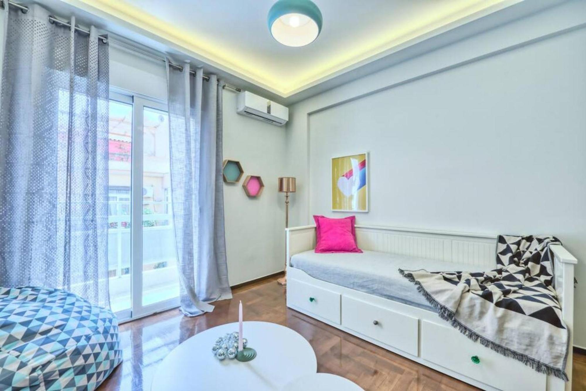 Muse A Dreamy And Fresh New Apartment Athens Exterior photo
